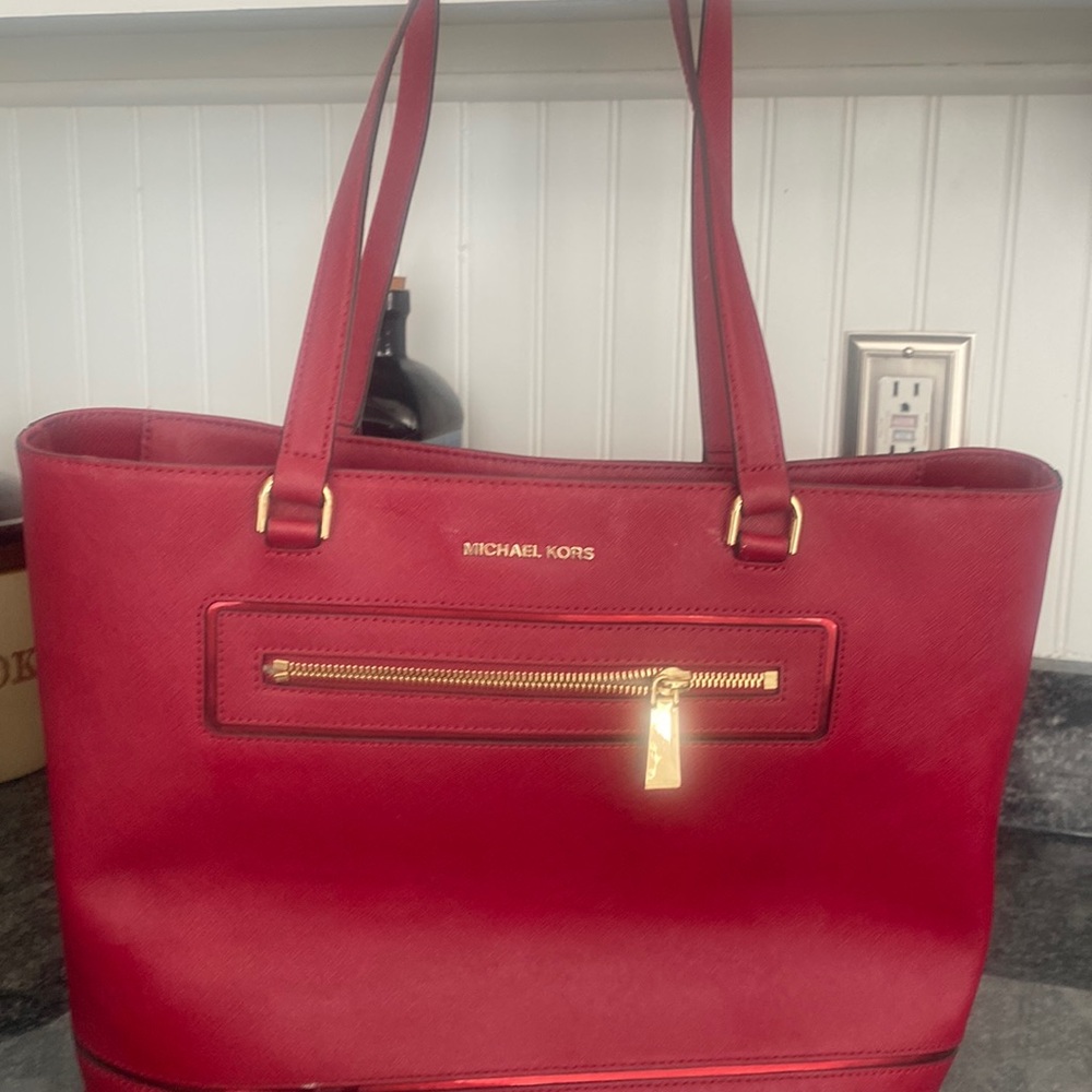 Red and gold Michael Kors shoulder bag
